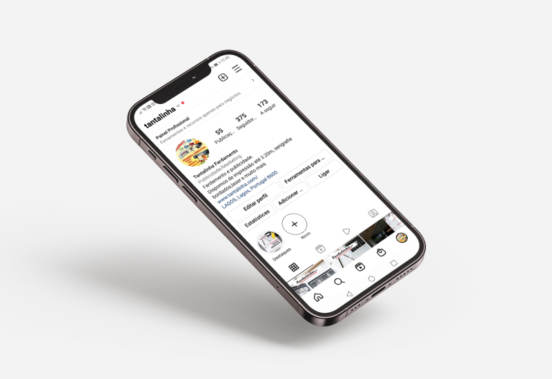 free_iphone_12_mockup_3-asd free_iphone_12_mockup_3-asd
